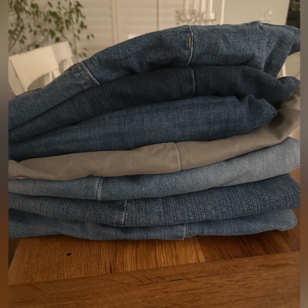 Size 16 jeans 7 pair